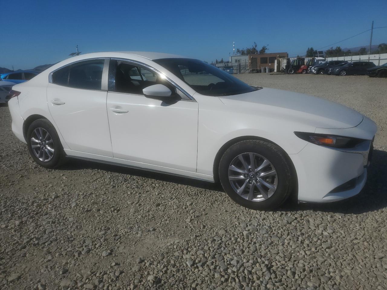 2021 Mazda 3 - Image 4