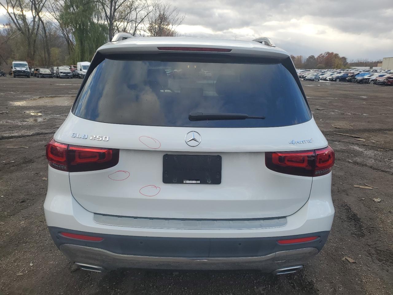 2021 Mercedes-Benz Glb 250 4Matic - Фото 6