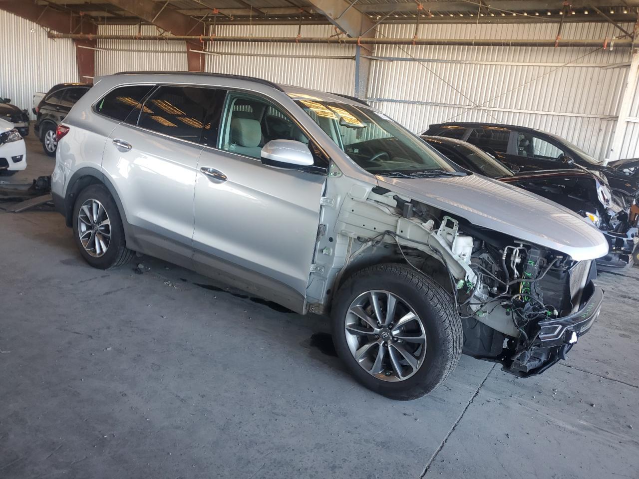 2018 Hyundai Santa Fe Se - Фото 4