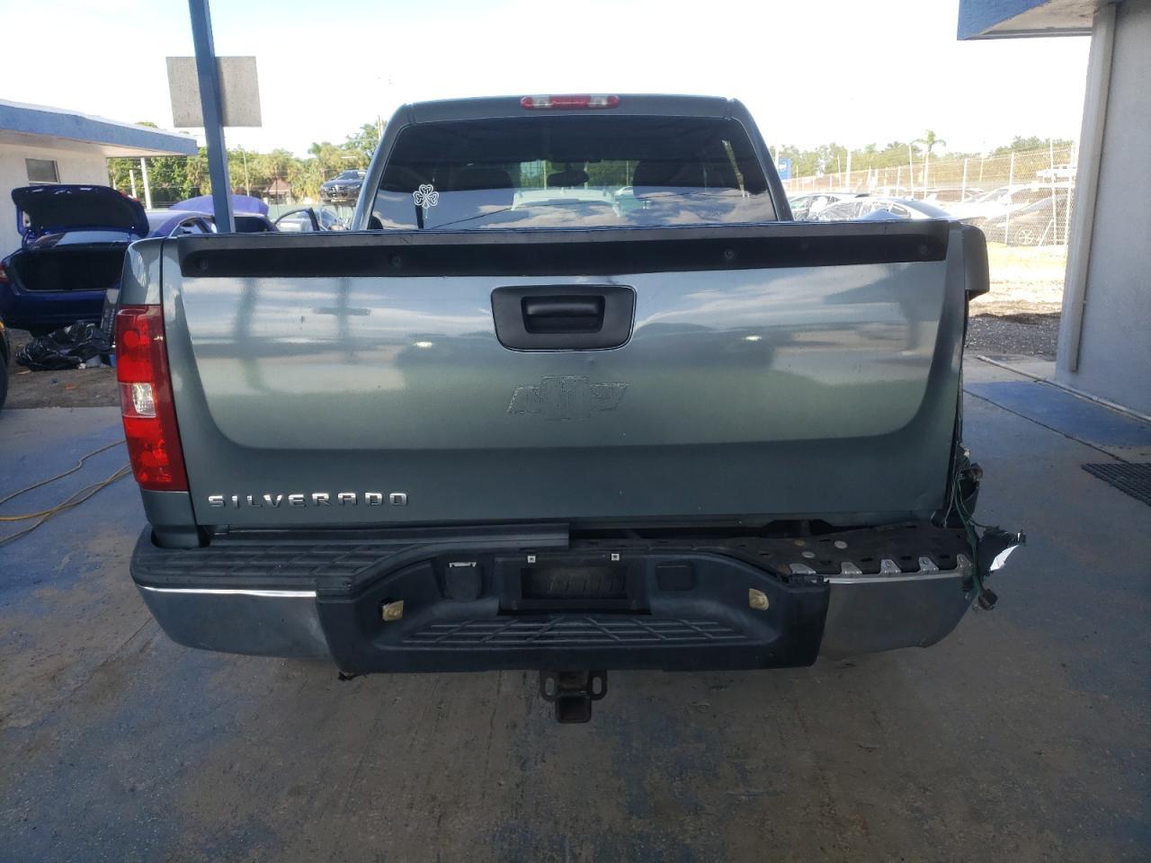 2008 Chevrolet Silverado C1500 - Image 6