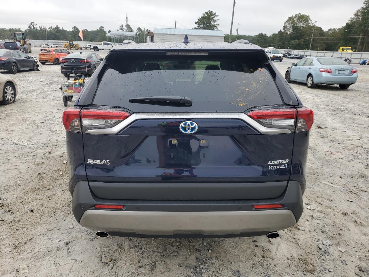 2024 Toyota Rav4 Limited - Фото 6