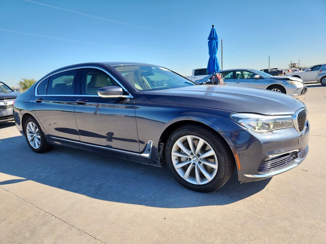 2016 BMW 740 I - Image 4