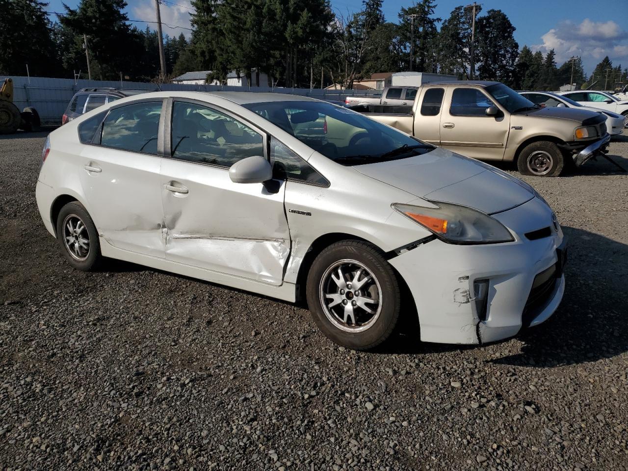 2012 Toyota Prius - Фото 4