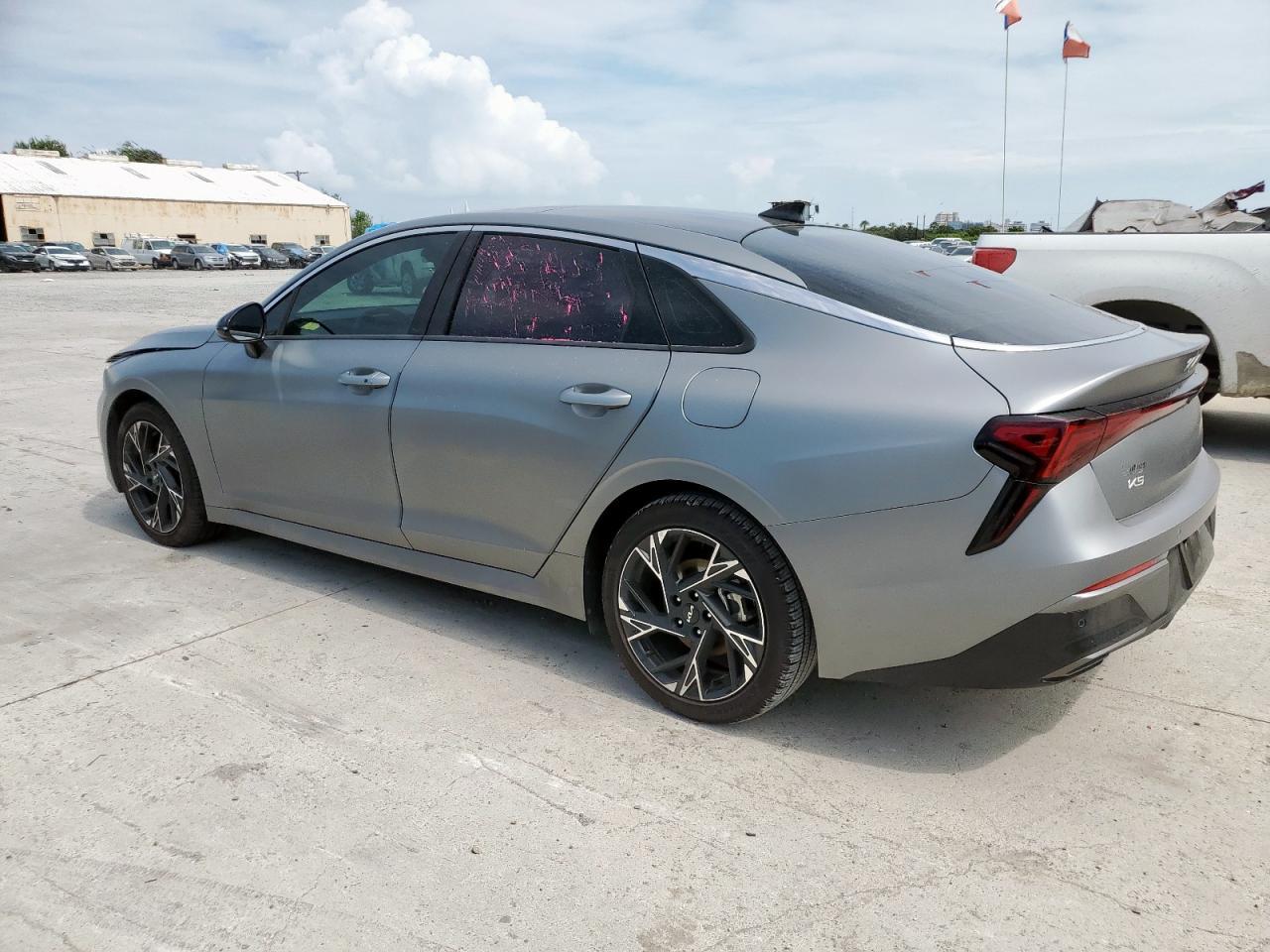 2025 Kia K5 Gt Line - Image 2