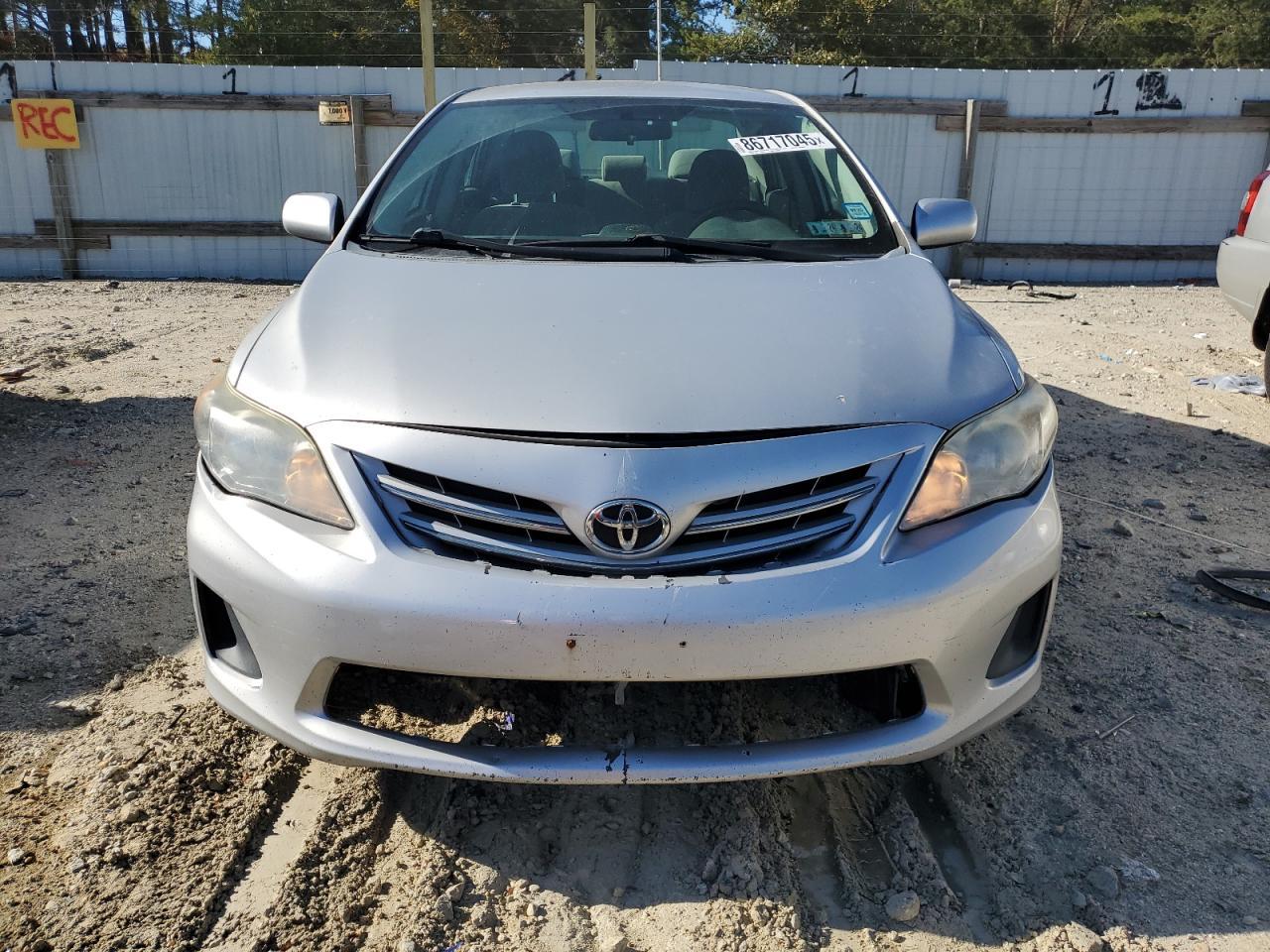 2013 Toyota Corolla Base - Фото 5