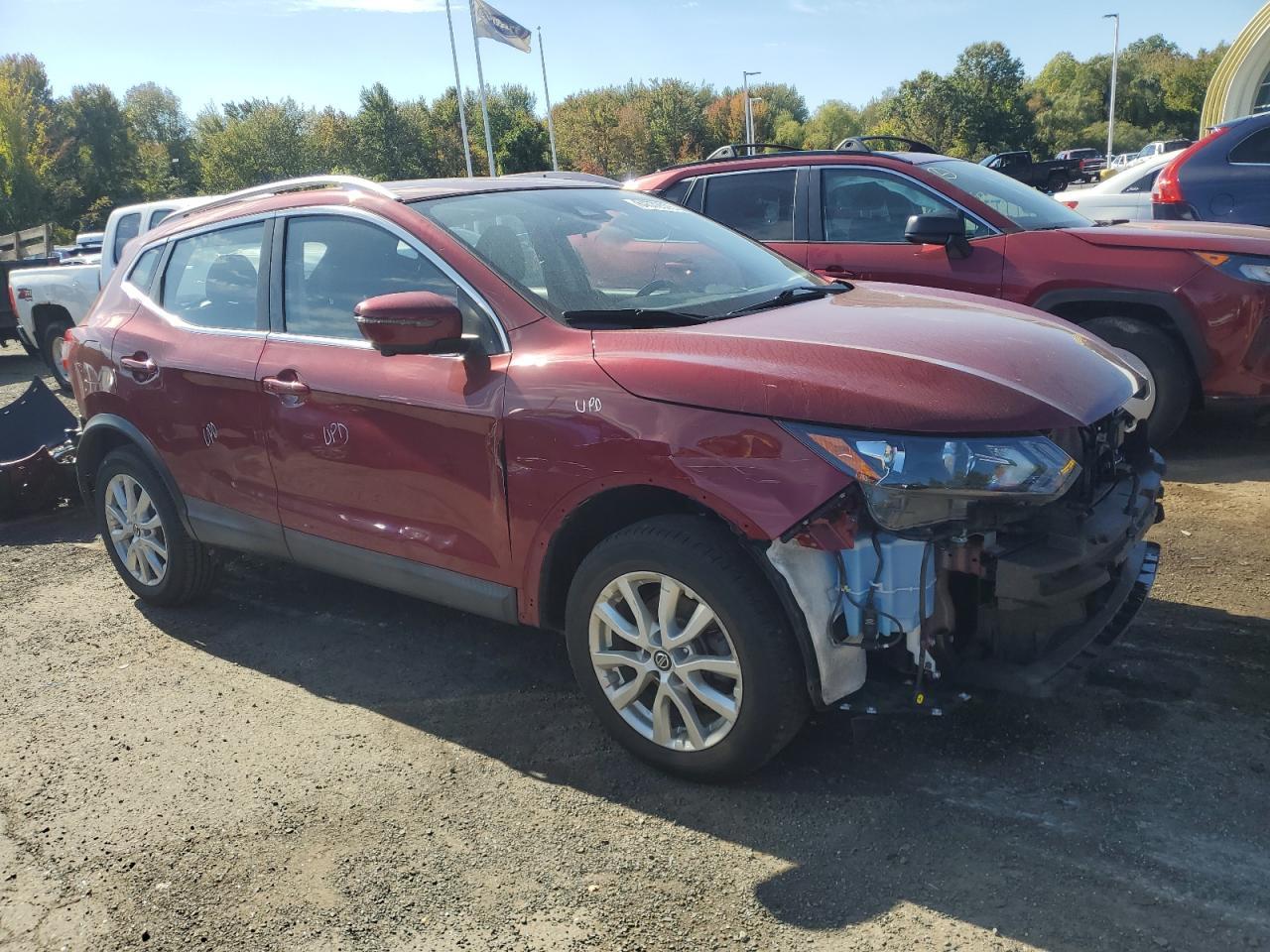 2020 Nissan Rogue Sport S - Фото 4