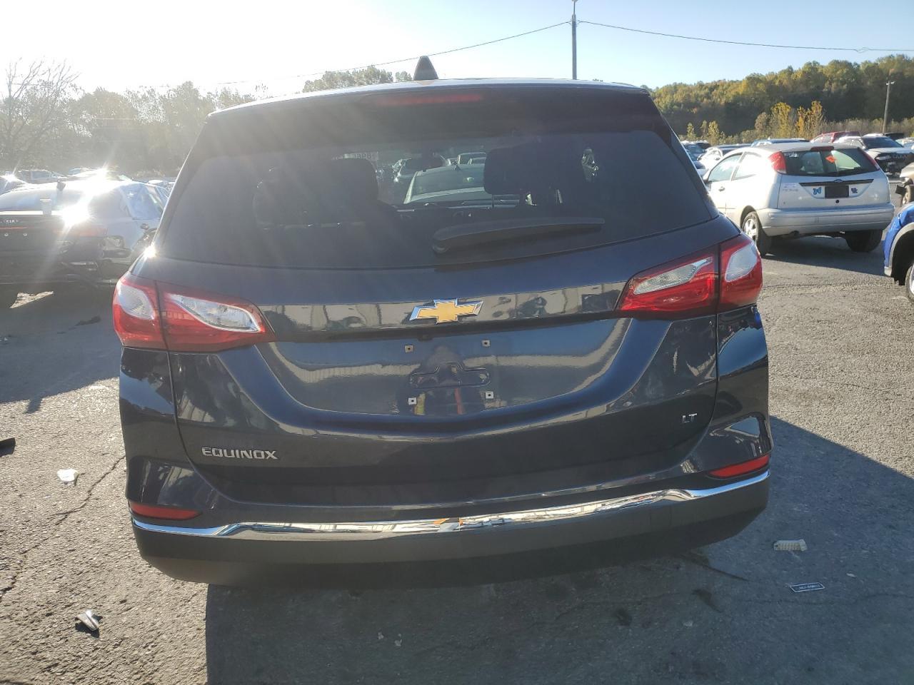 2018 Chevrolet Equinox Lt - Image 6