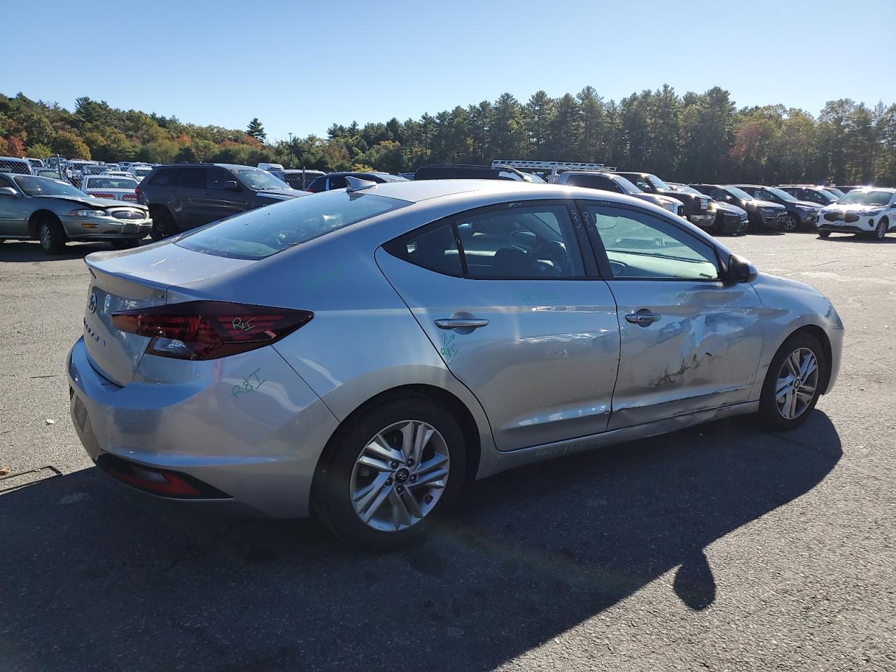 2020 Hyundai Elantra Sel - Фото 3