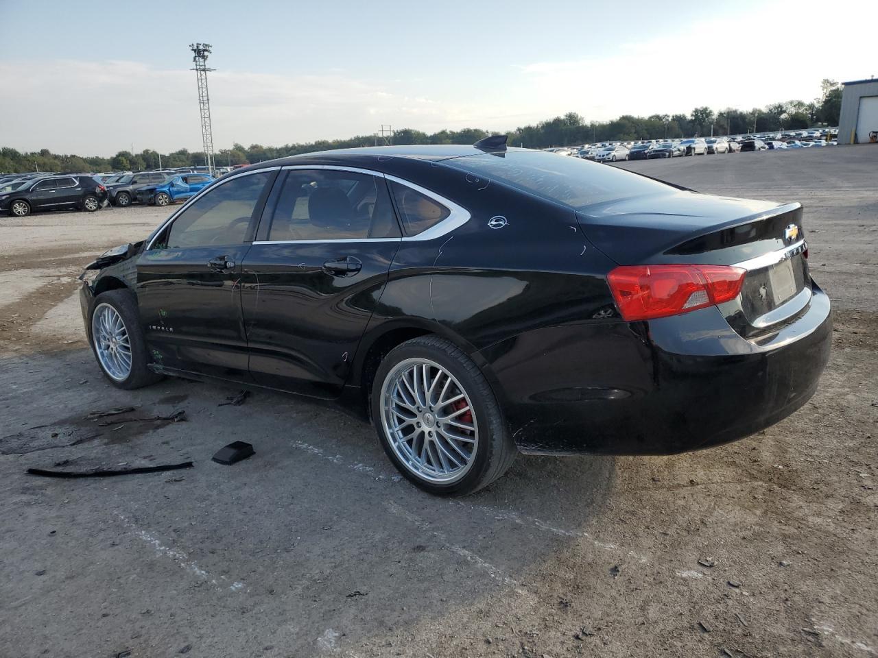 2015 Chevrolet Impala Ls - Фото 2