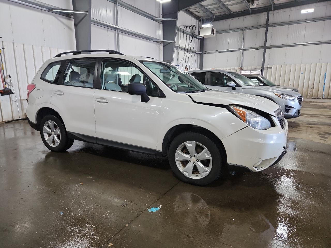 2015 Subaru Forester 2.5I - Image 4