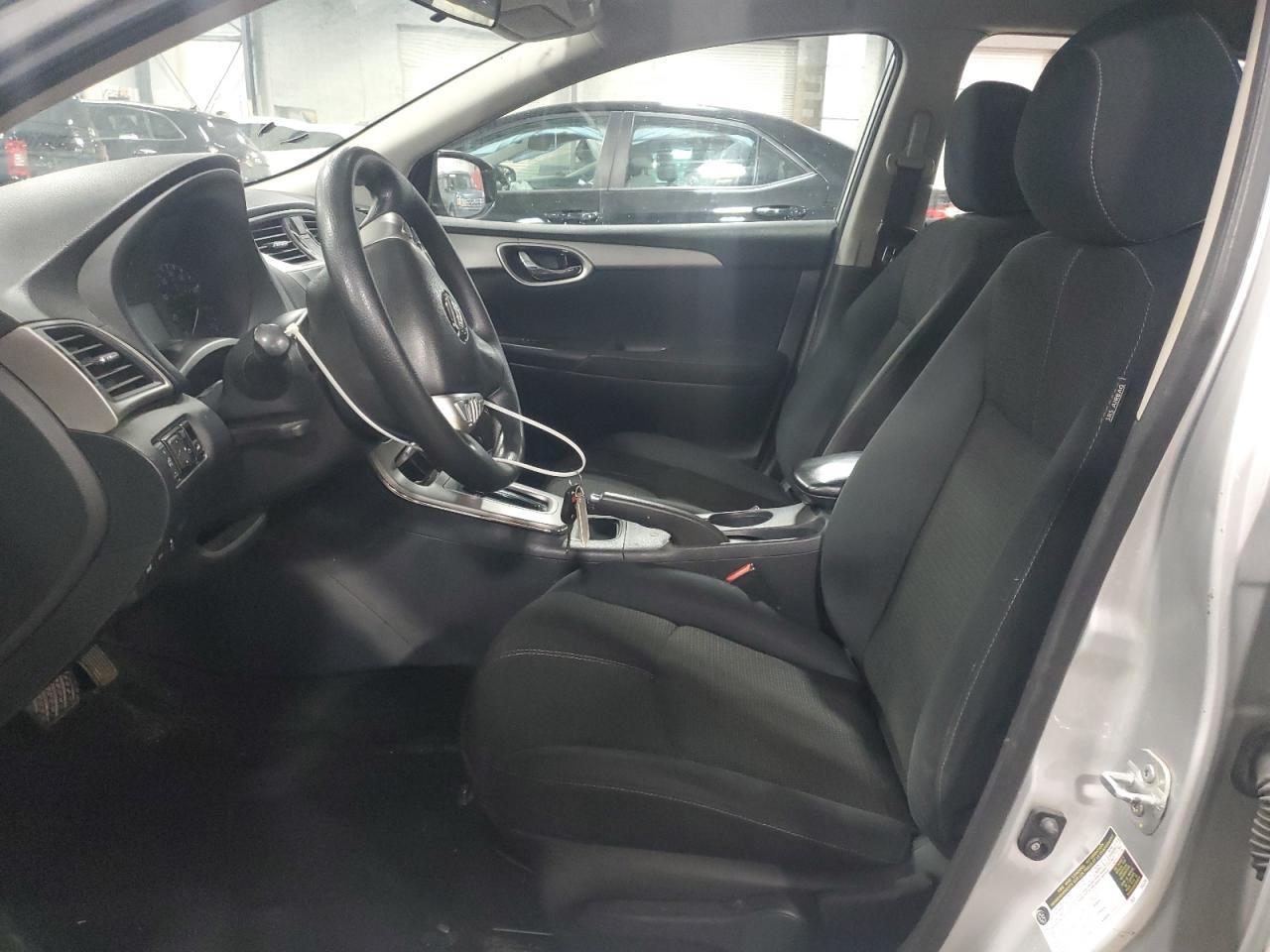 2015 Nissan Sentra S - Image 7