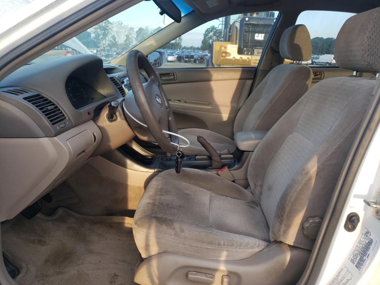 2003 Toyota Camry Le - Image 7