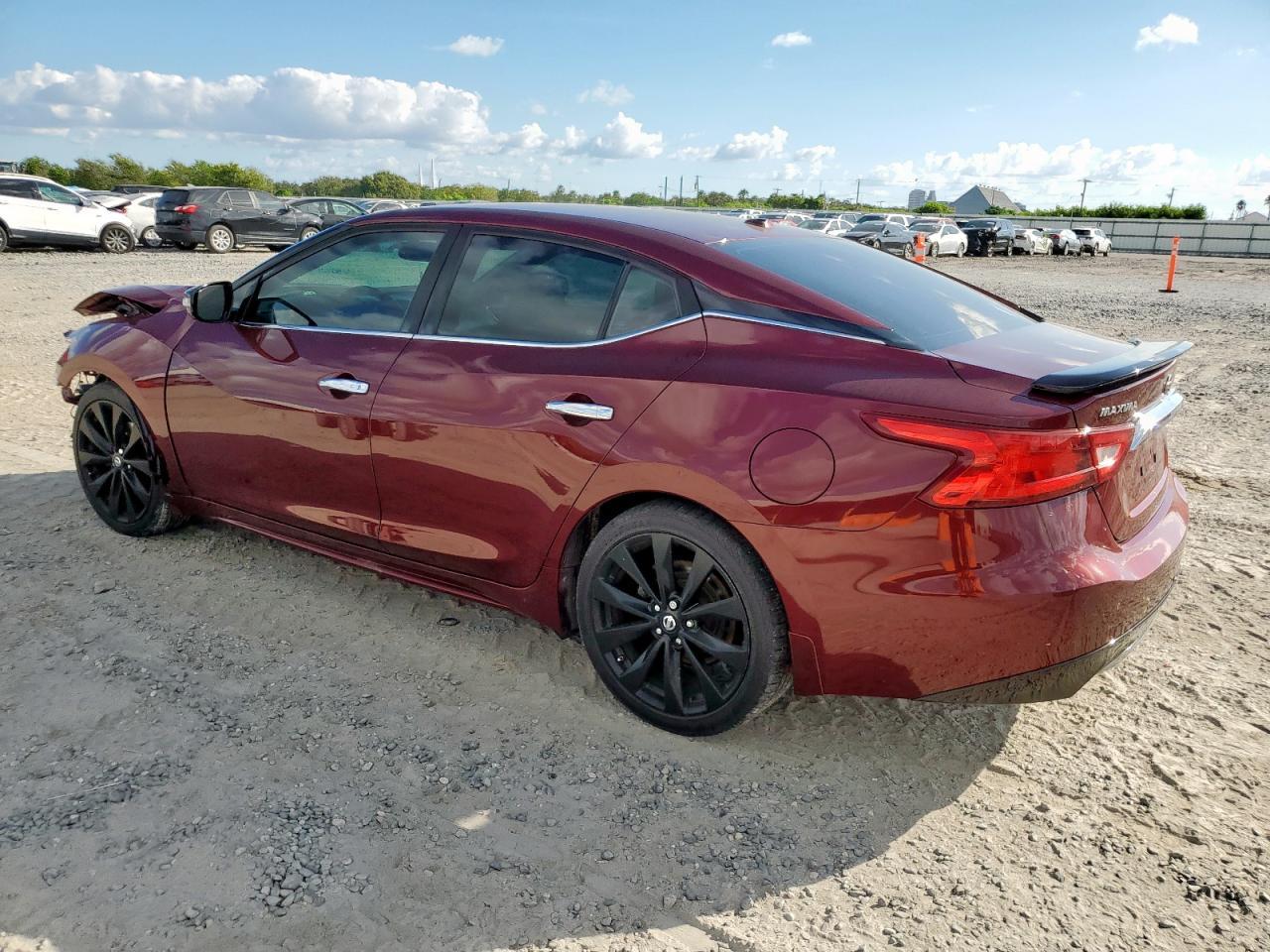 2017 Nissan Maxima 3.5S - Фото 2
