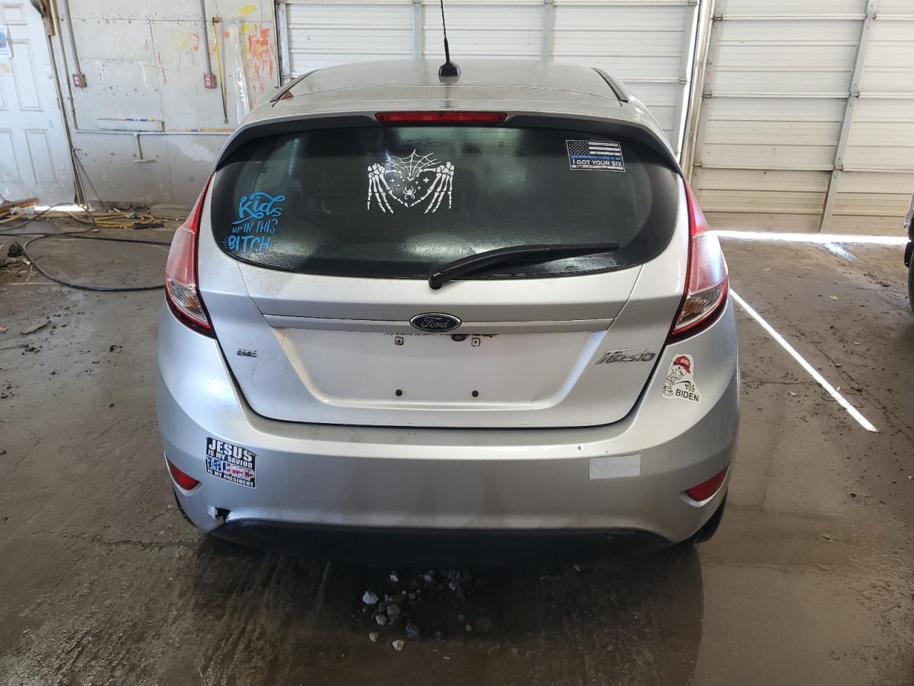 2019 Ford Fiesta Se - Фото 6