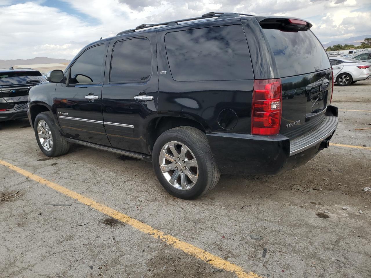 2009 Chevrolet Tahoe K1500 Ltz - Фото 2