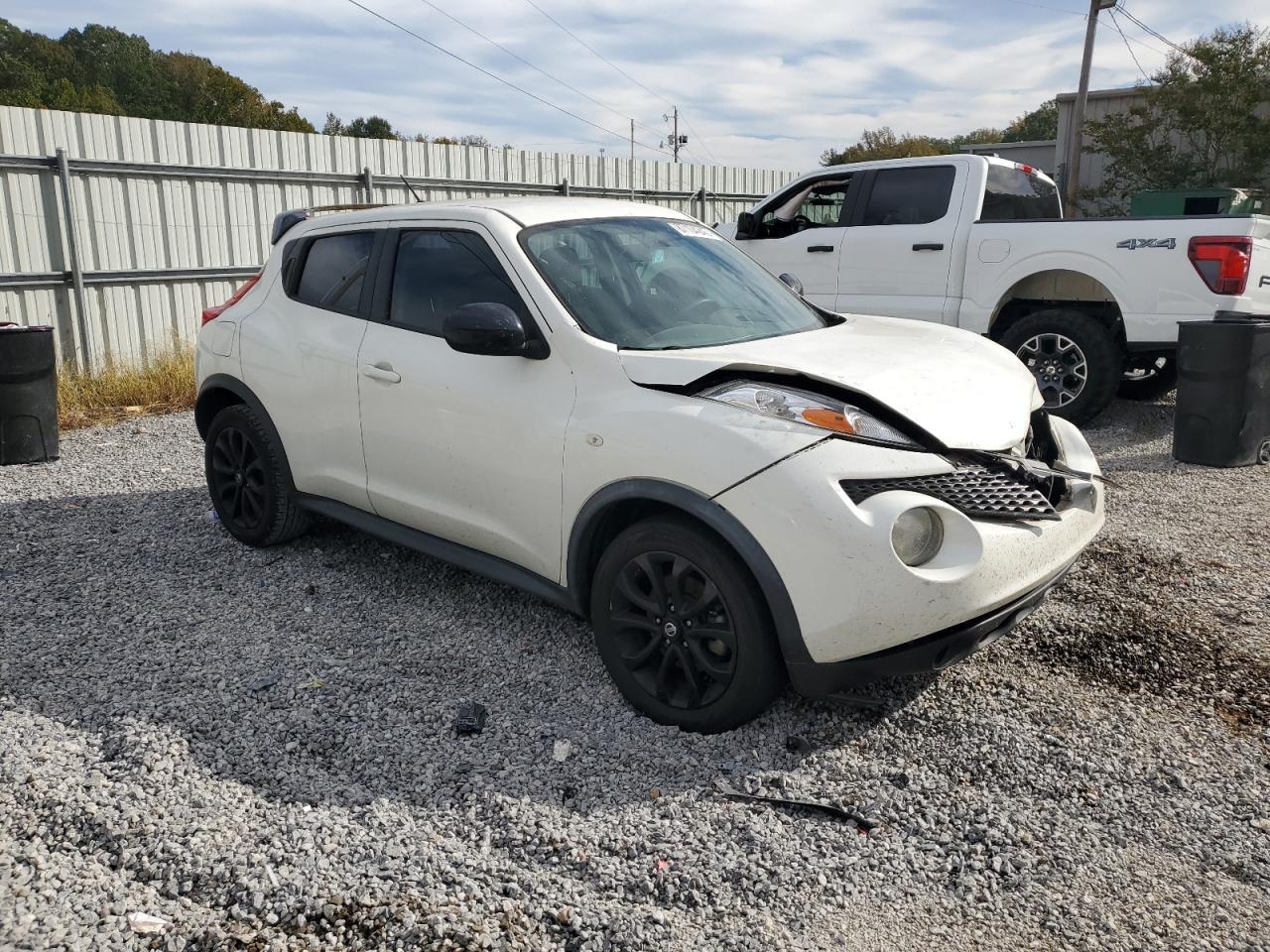 2013 Nissan Juke S - Фото 4