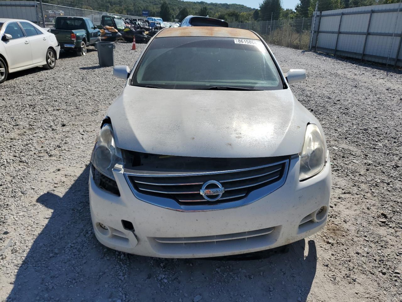 2010 Nissan Altima Base - Фото 5