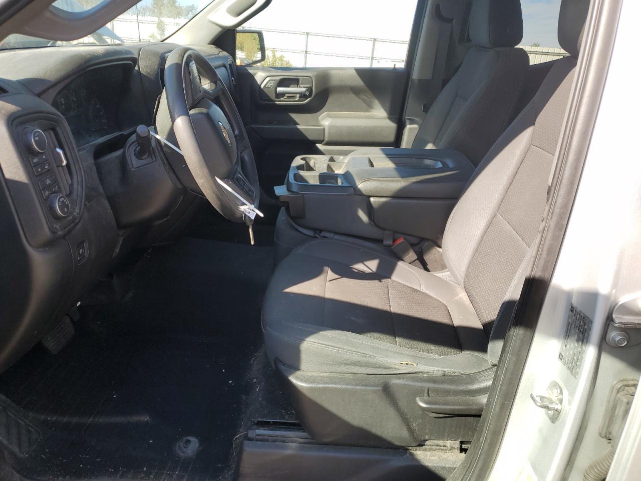 2019 Chevrolet Silverado K1500 Custom - Фото 7