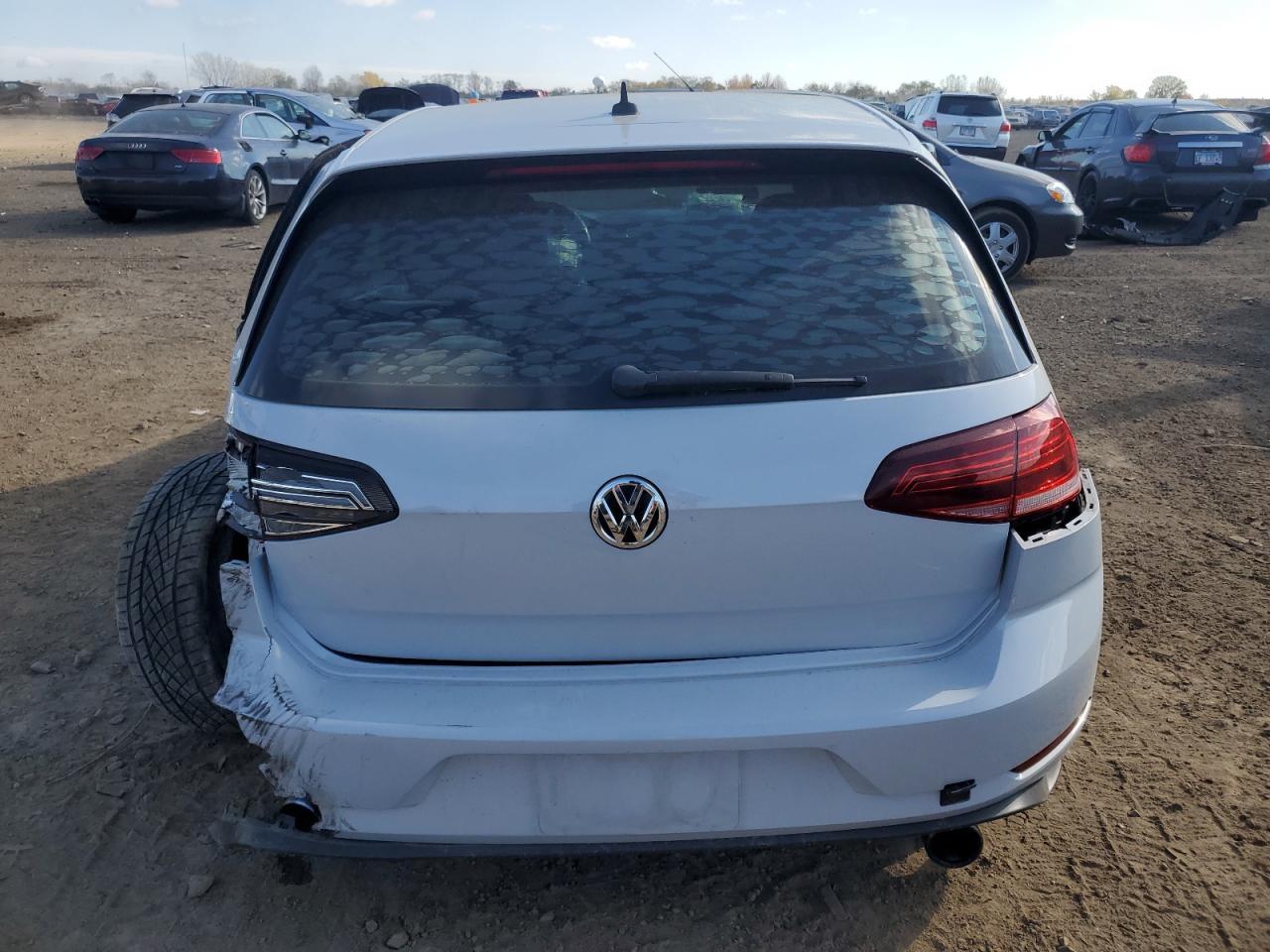 2018 Volkswagen Gti S/Se - Image 6