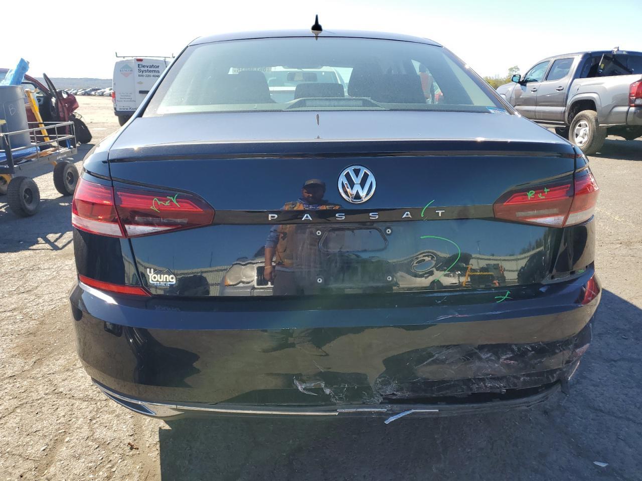 2021 Volkswagen Passat S - Image 6