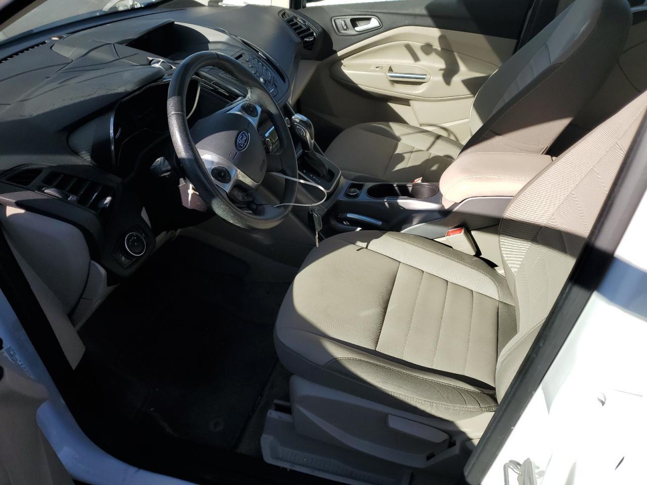 2015 Ford C-Max Se - Фото 7