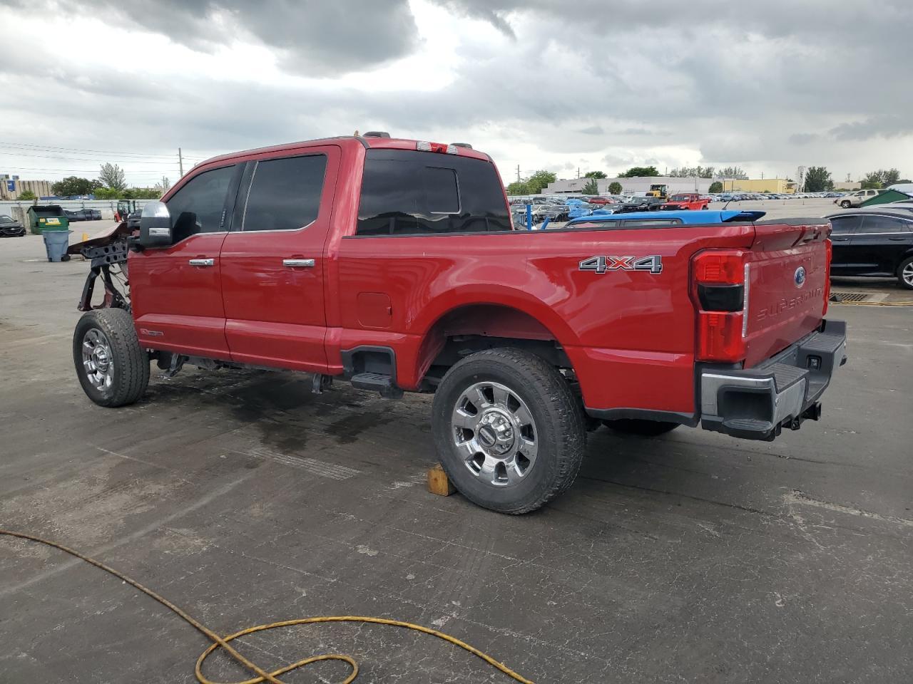 2024 Ford F250 Super Duty - Image 2