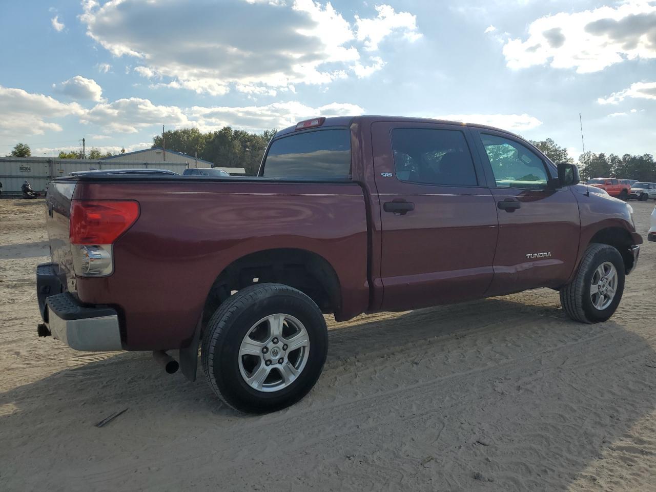 2024 Toyota Tundra Crewmax - Фото 3