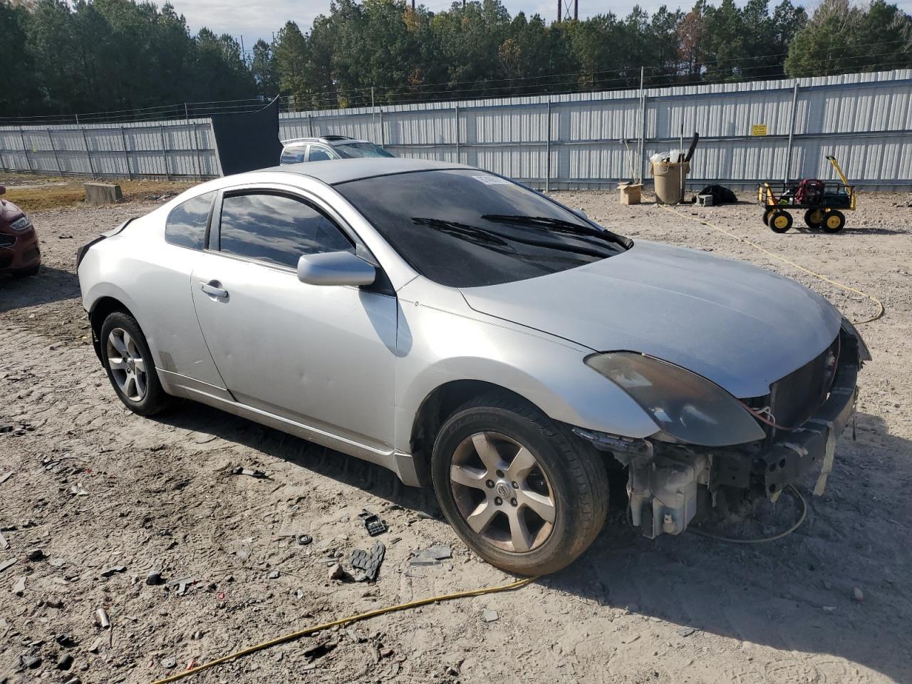 2009 Nissan Altima 2.5S - Image 4