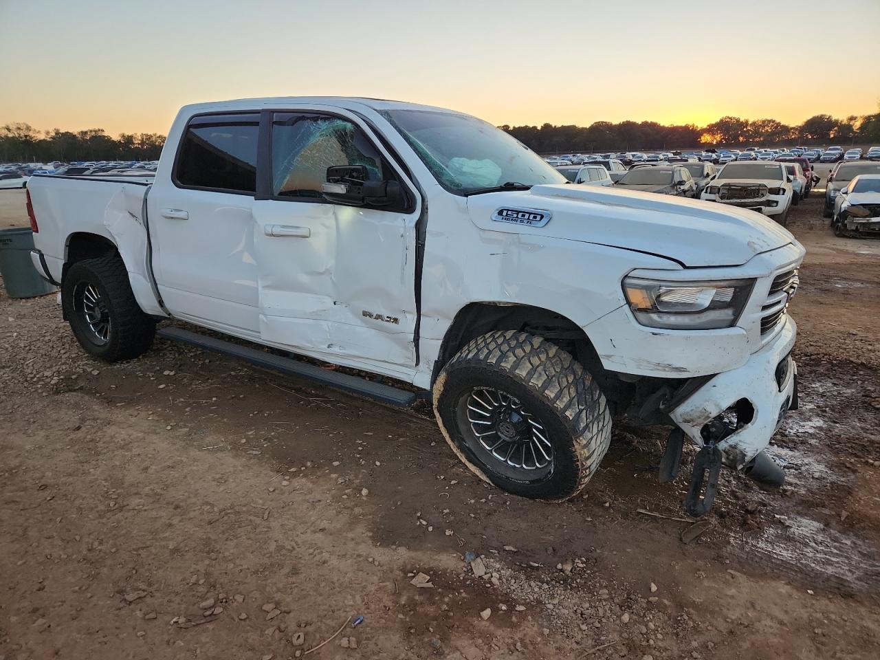 2019 Ram 1500 Big Horn/Lone Star - Image 4