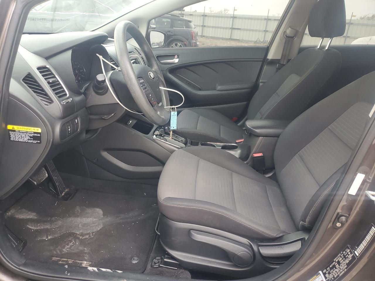 2017 Kia Forte Lx - Image 7