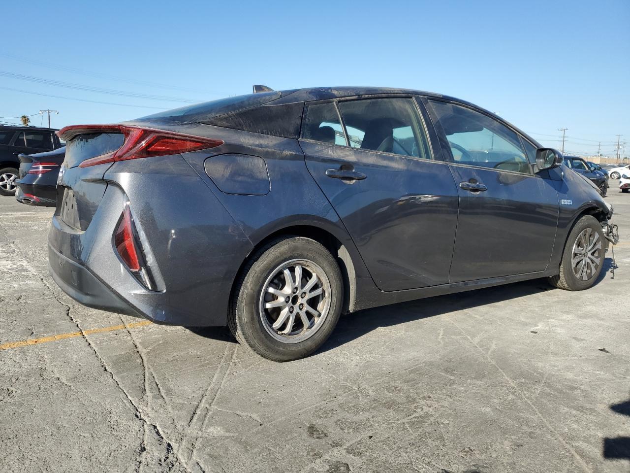 2021 Toyota Prius Prime Le - Фото 3