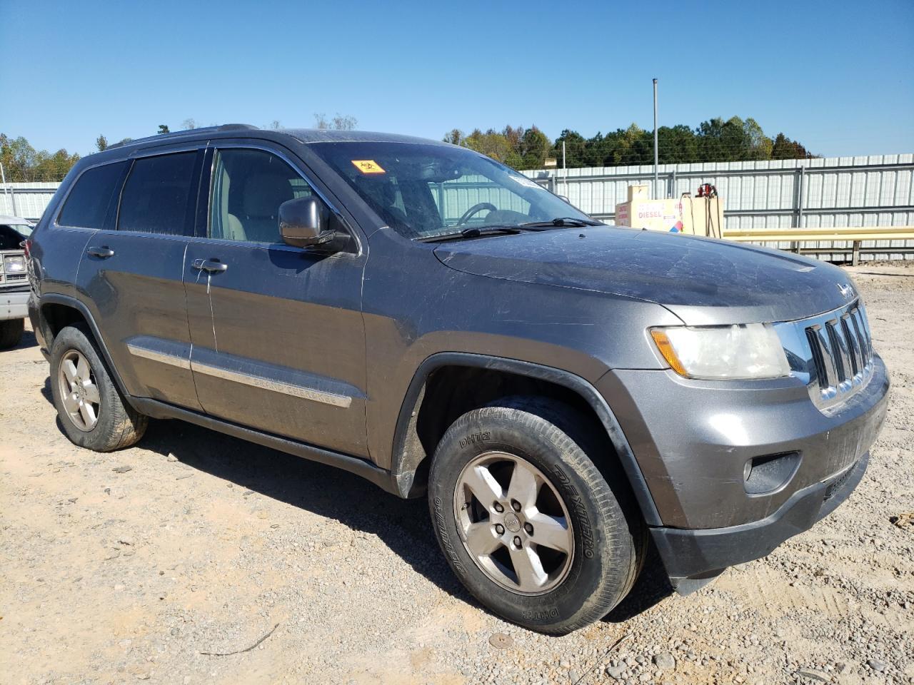 2013 Jeep Grand Cherokee Laredo - Фото 4