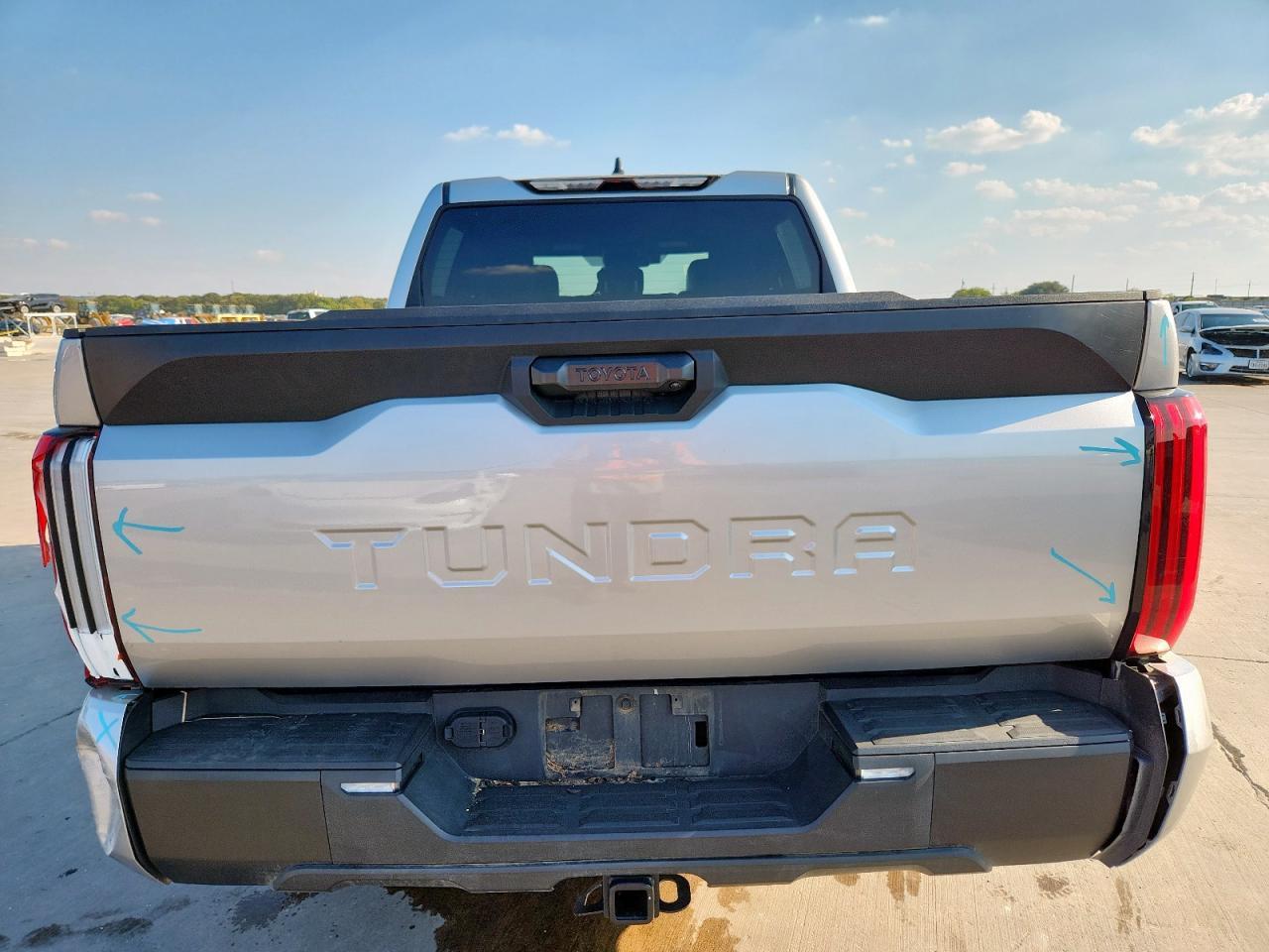 2025 Toyota Tundra Crewmax Sr - Фото 6