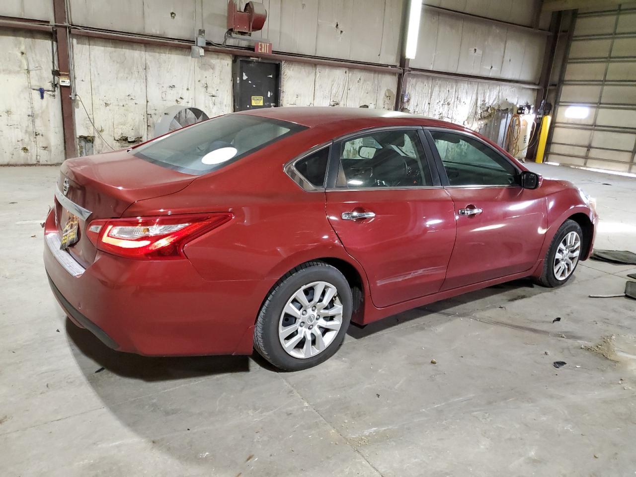 2016 Nissan Altima 2.5 - Фото 3