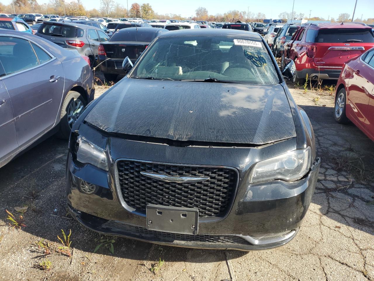 2018 Chrysler 300 S - Фото 5