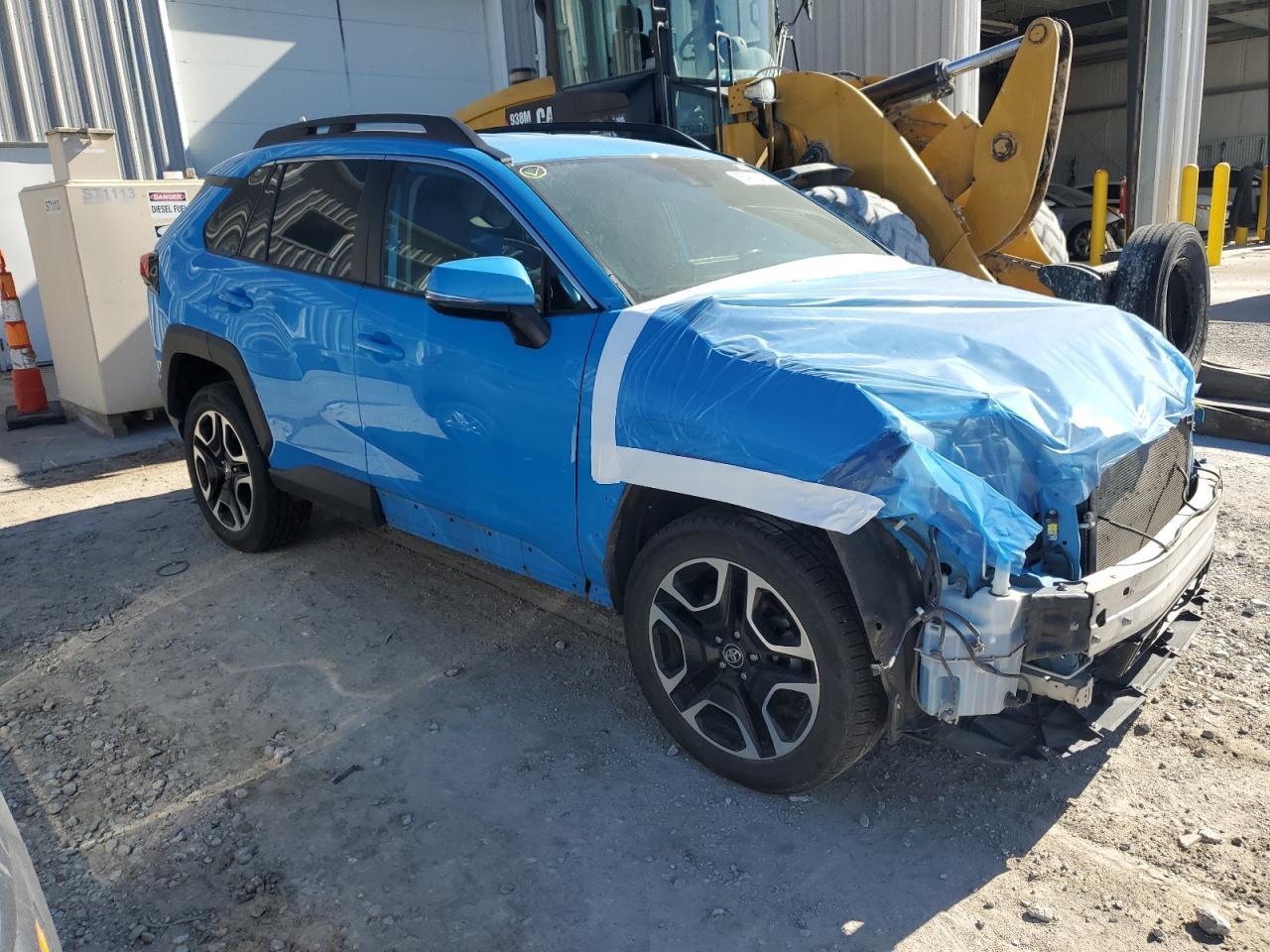 2020 Toyota Rav4 Adventure - Фото 4