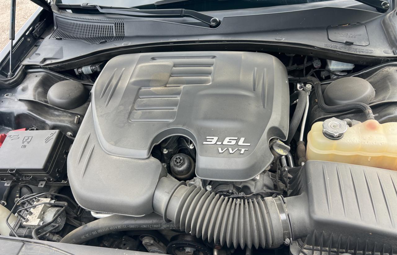 2022 Chrysler 300 S - Фото 7