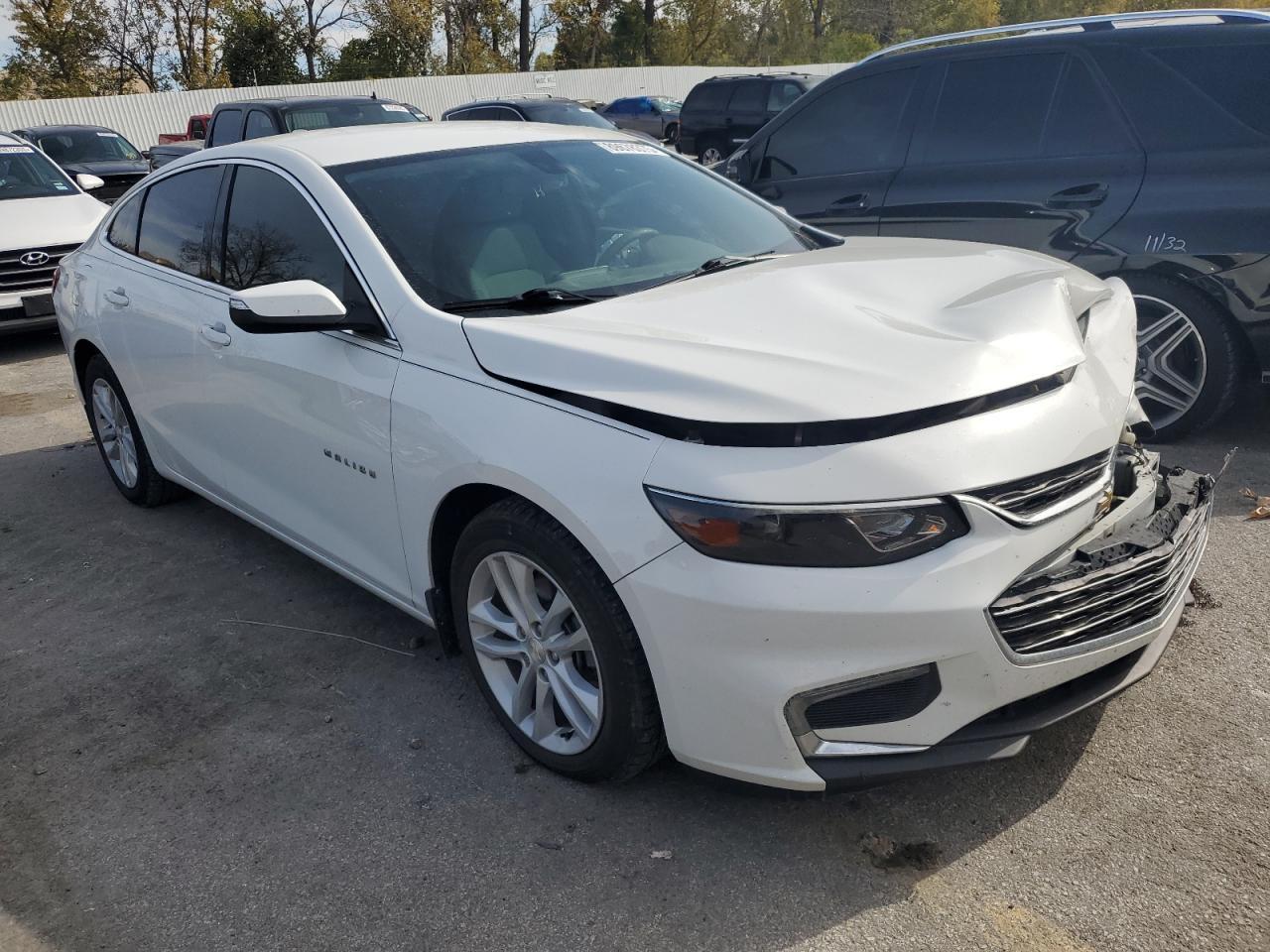 2017 Chevrolet Malibu Lt - Фото 4