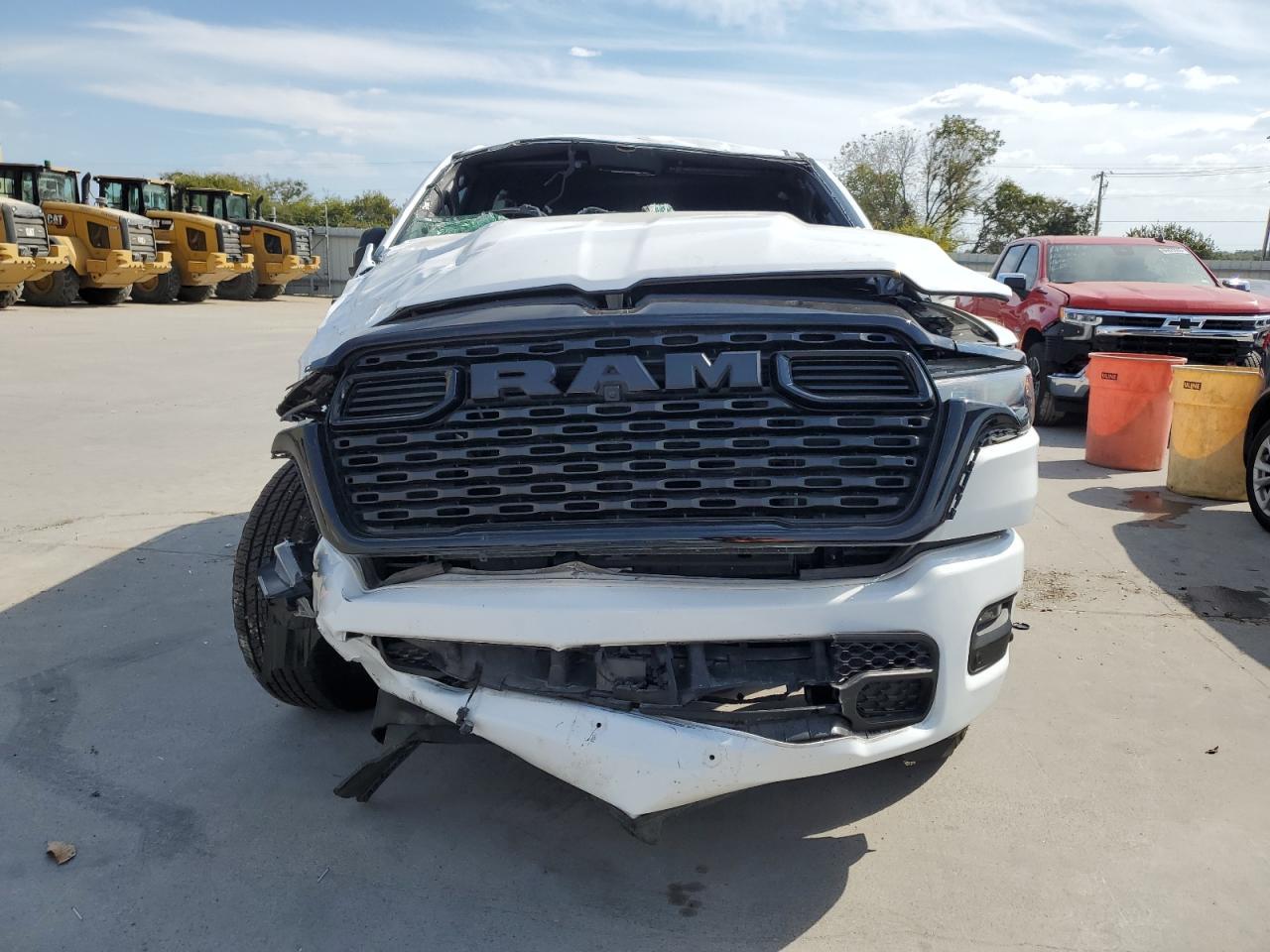 2025 Ram 1500 Tradesman - Фото 5