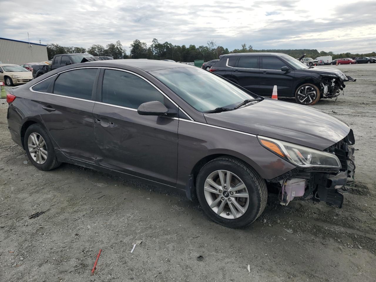 2017 Hyundai Sonata Se - Image 4