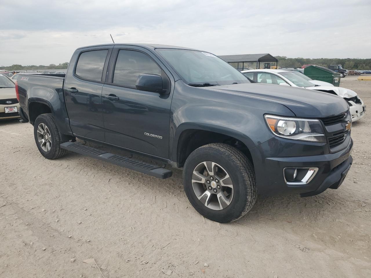2017 Chevrolet Colorado Z71 - Image 4