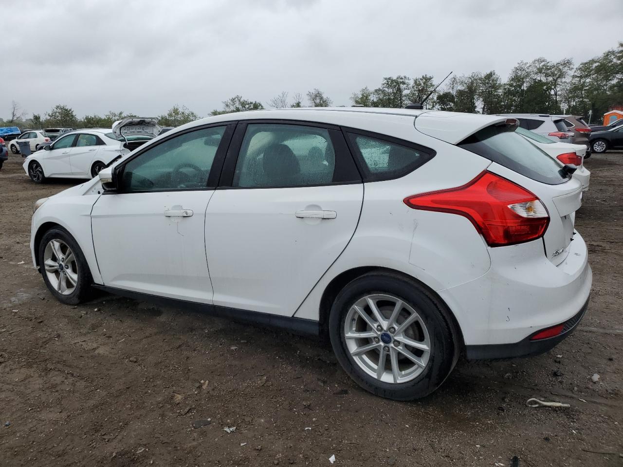 2014 Ford Focus Se - Image 2