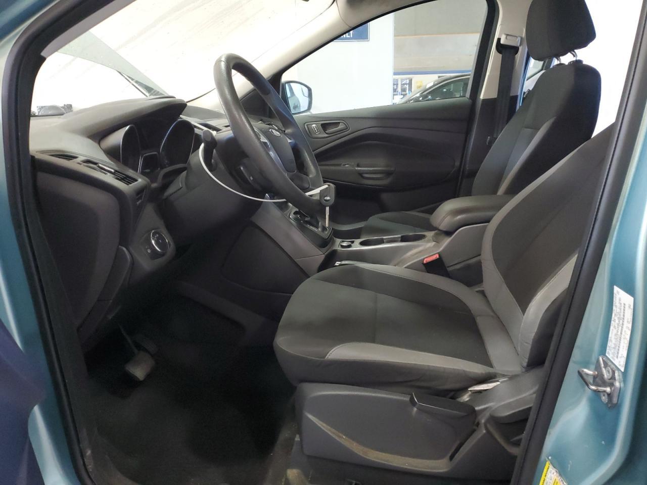 2013 Ford Escape S - Фото 7
