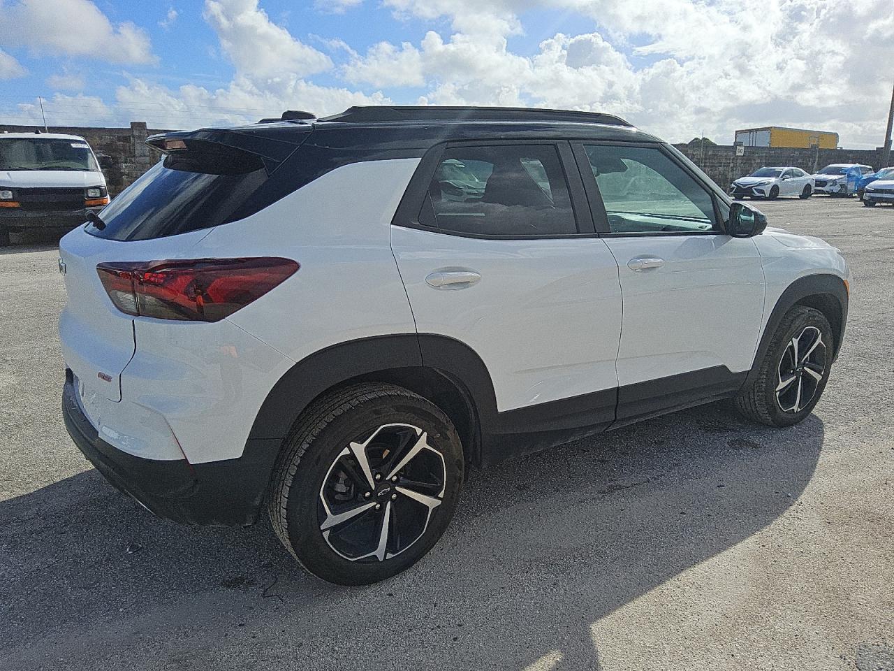 2022 Chevrolet Trailblazer Rs - Image 3