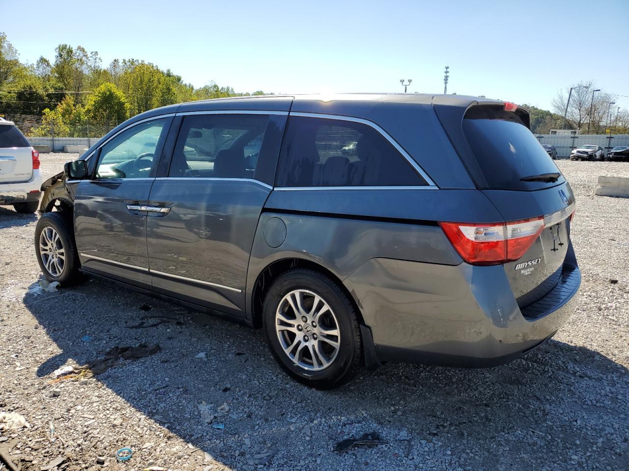 2013 Honda Odyssey Ex - Фото 2