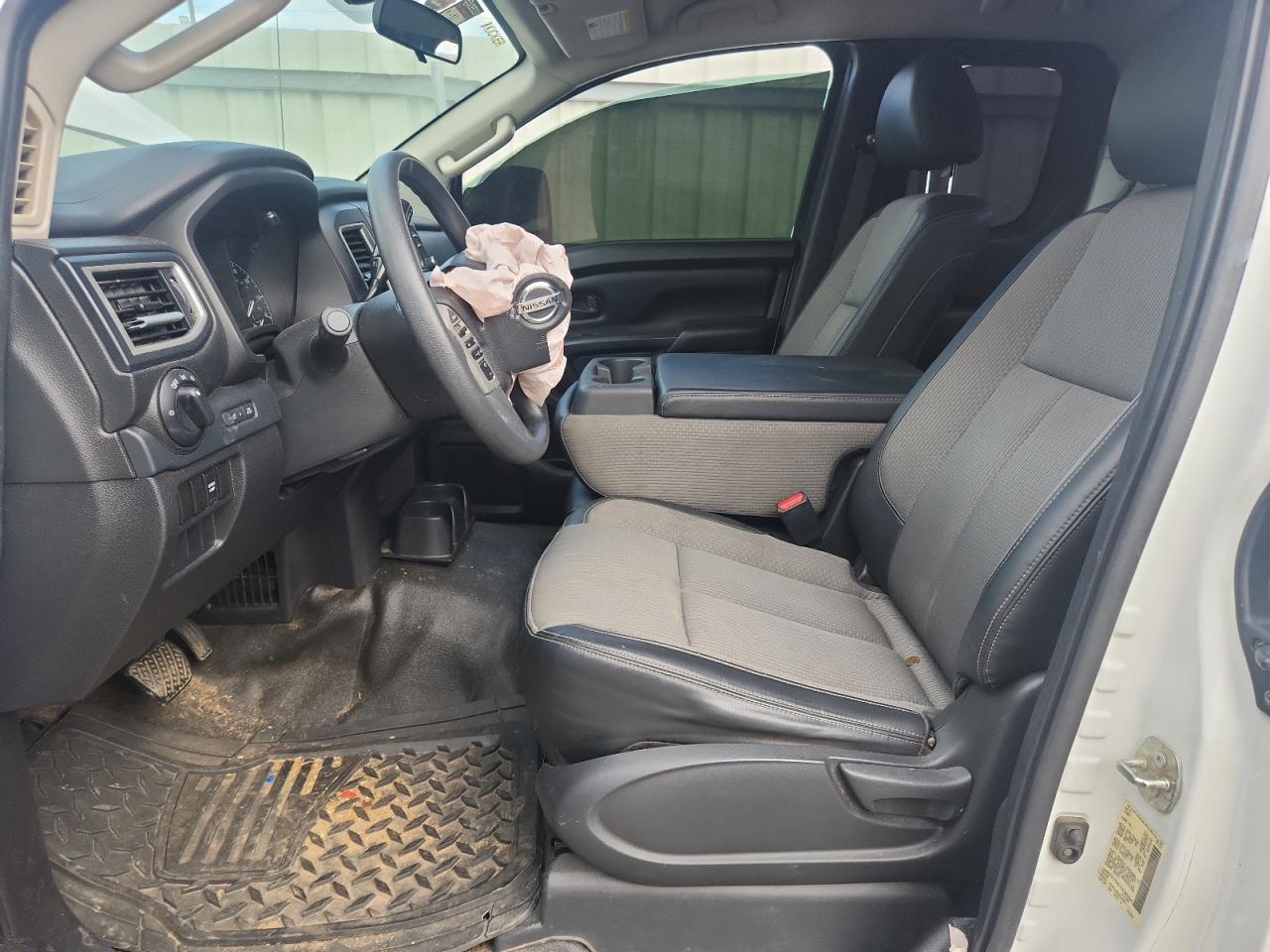 2017 Nissan Titan Sv - Фото 7