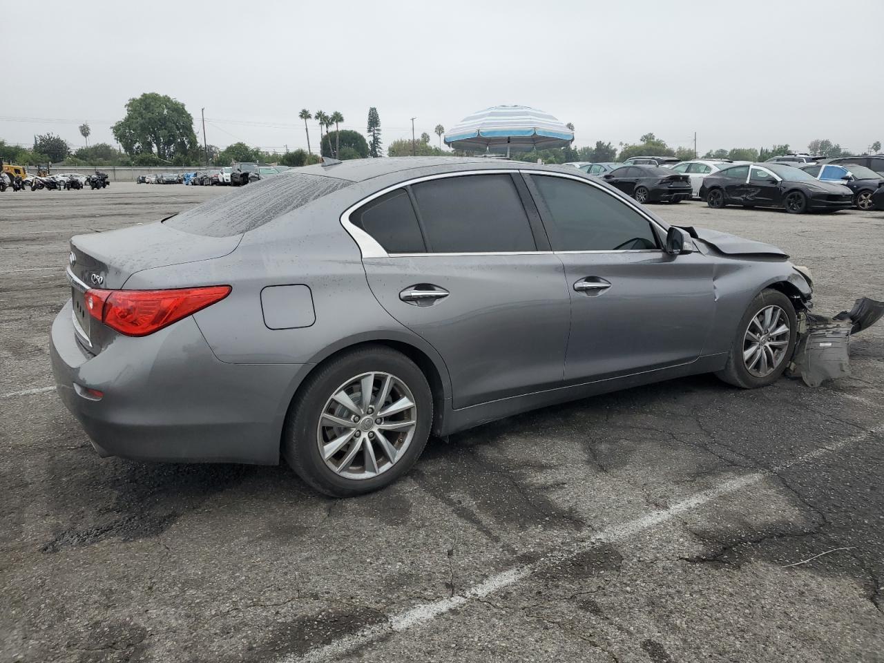 2017 Infiniti Q50 Base - Фото 3