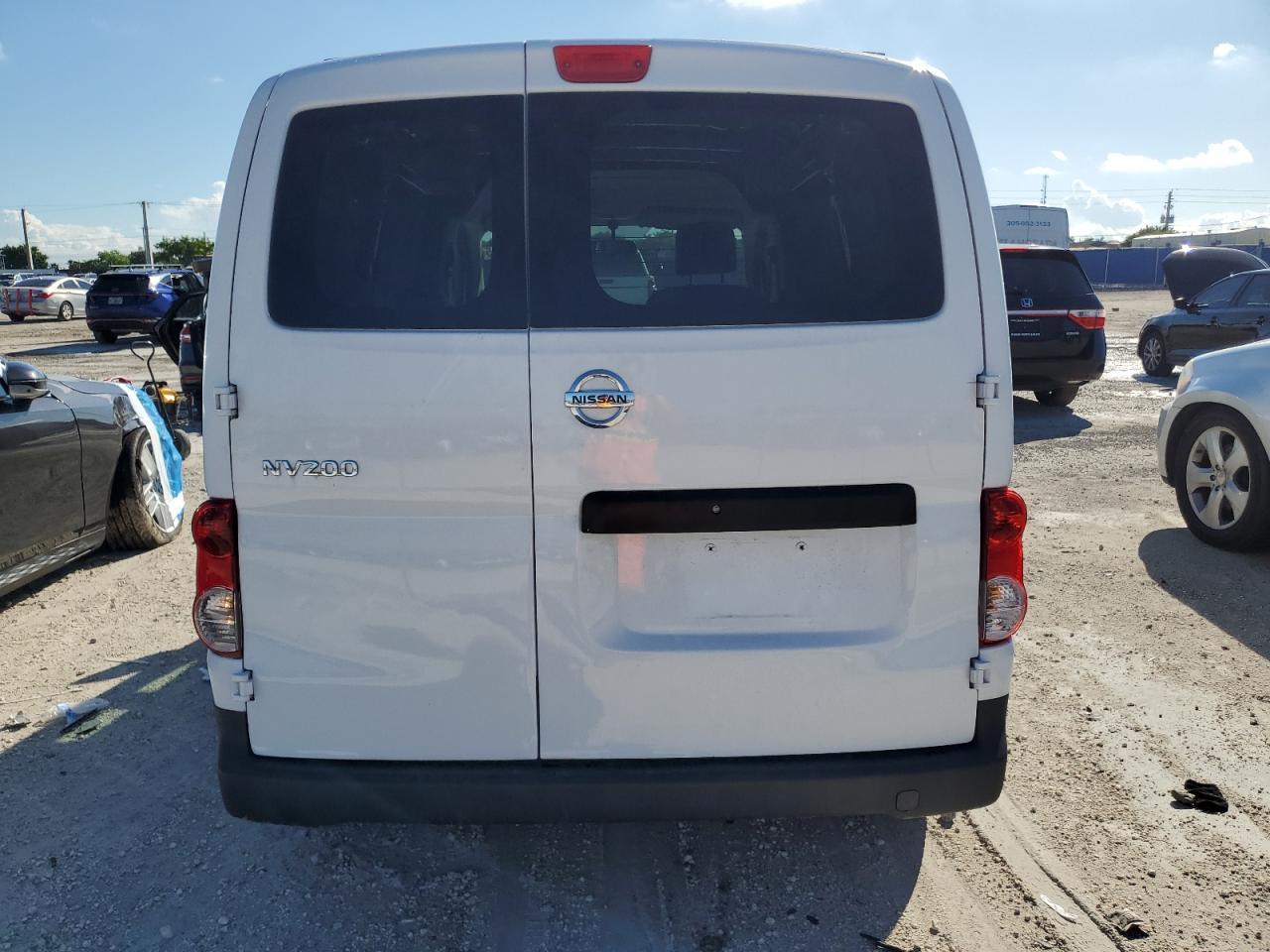 2015 Nissan Nv200 2.5S - Image 6