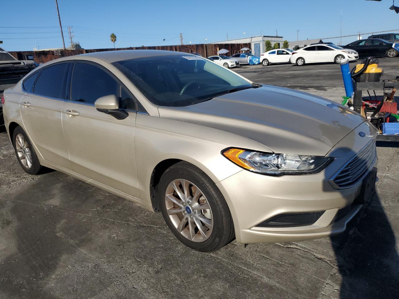 2017 Ford Fusion Se - Фото 4