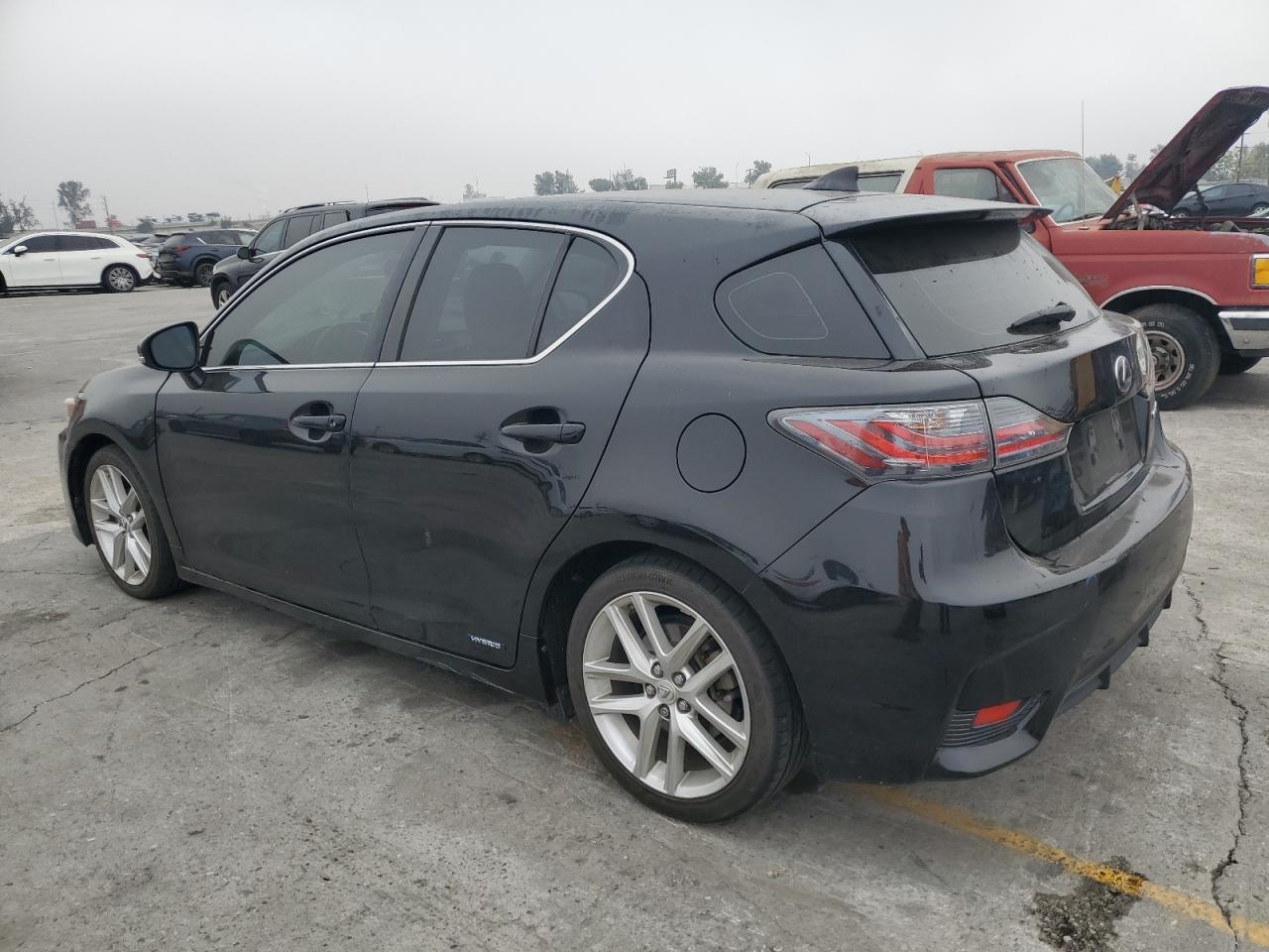 2015 Lexus Ct 200 - Image 2